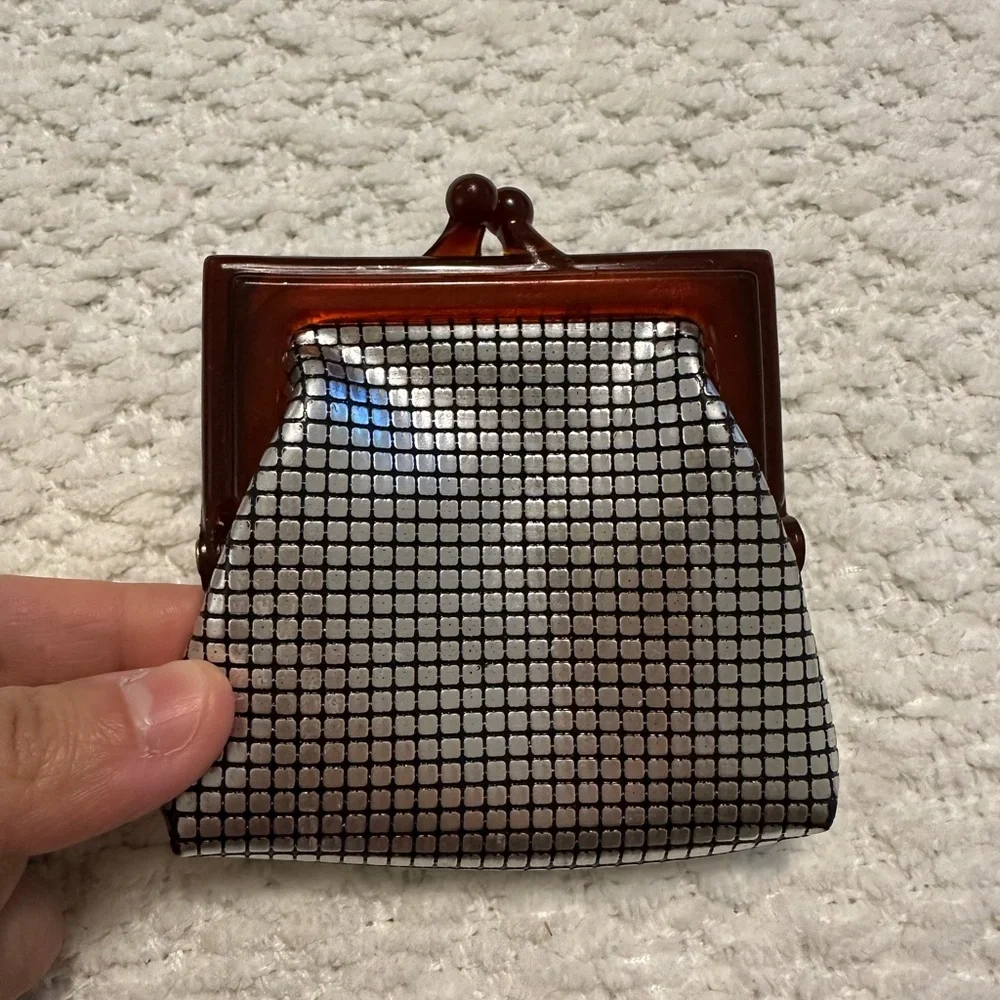 Vintage Regal Clutch and Coin Purse Set Silver Tone Mesh Print Vinyl - Picture 10 of 15